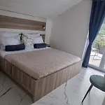 Vila Private By The Sea