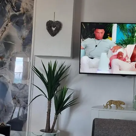 וילה Private By The Sea Žuljana